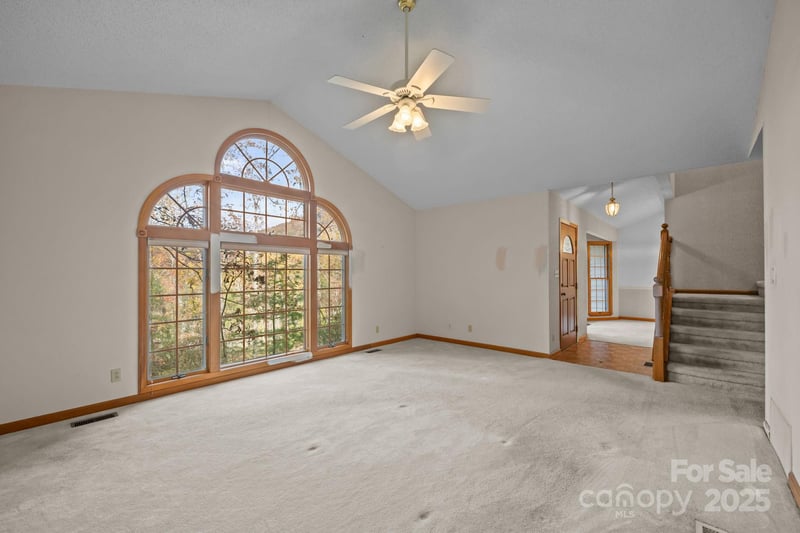 17 Laurel Trl, Asheville, NC 28803