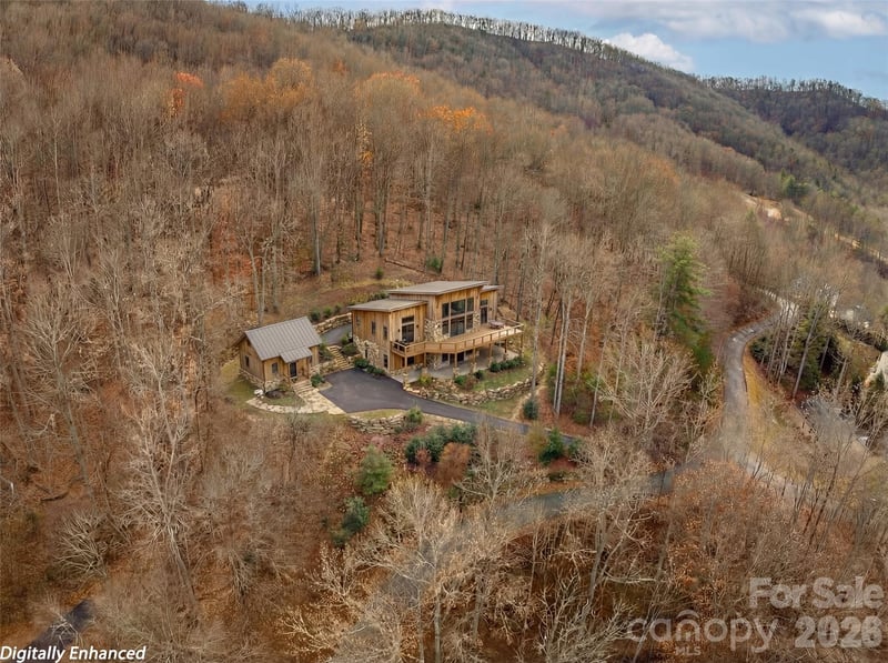 75 Lindon Cove Rd, Candler, NC 28715