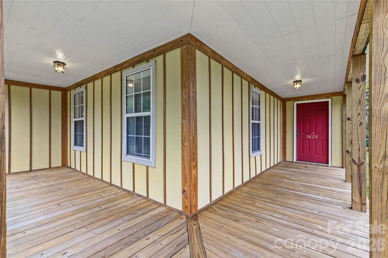 3824 Matthews Mint Hill Rd, Matthews, NC 28105