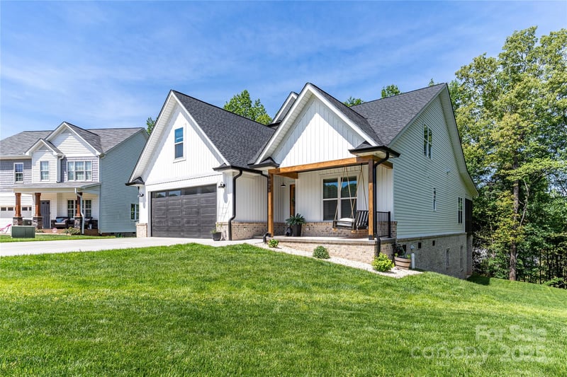 602 Kames Ct, Conover, NC 28613