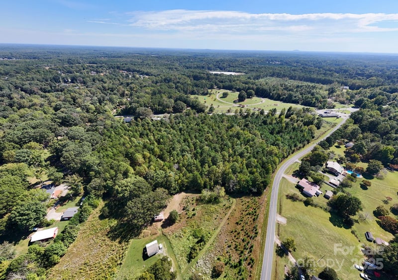 000 Curve View Rd, Lincolnton, NC 28092
