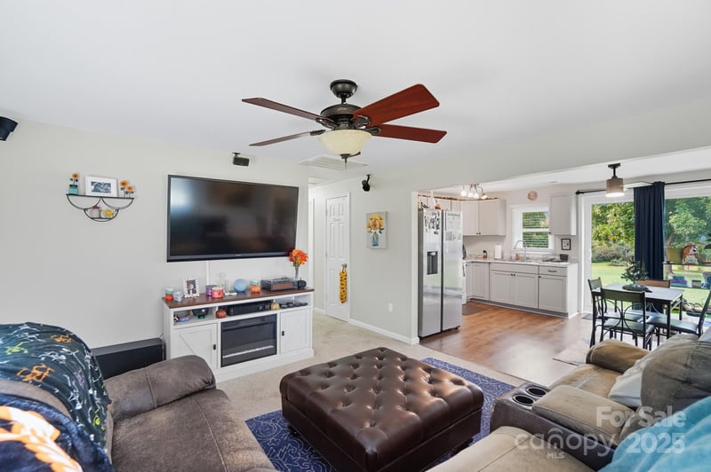 210 Roy Bell Rd, Kings Mountain, NC 28086