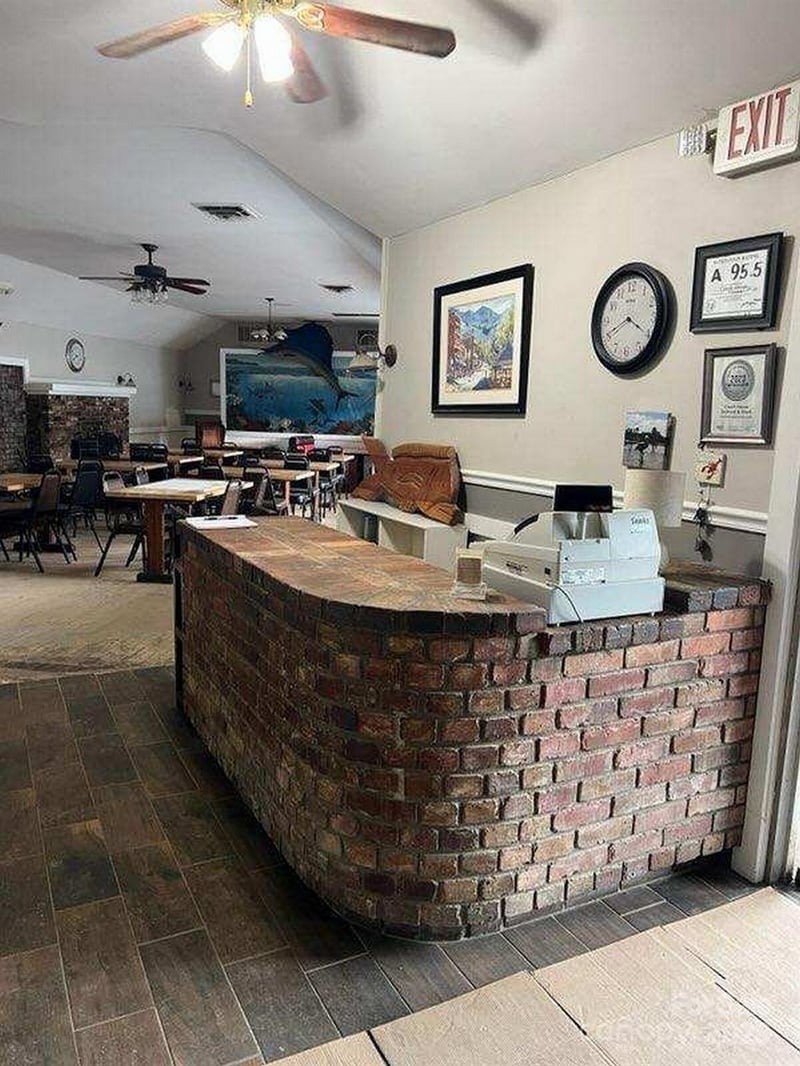 508 State St, Black Mountain, NC 28711
