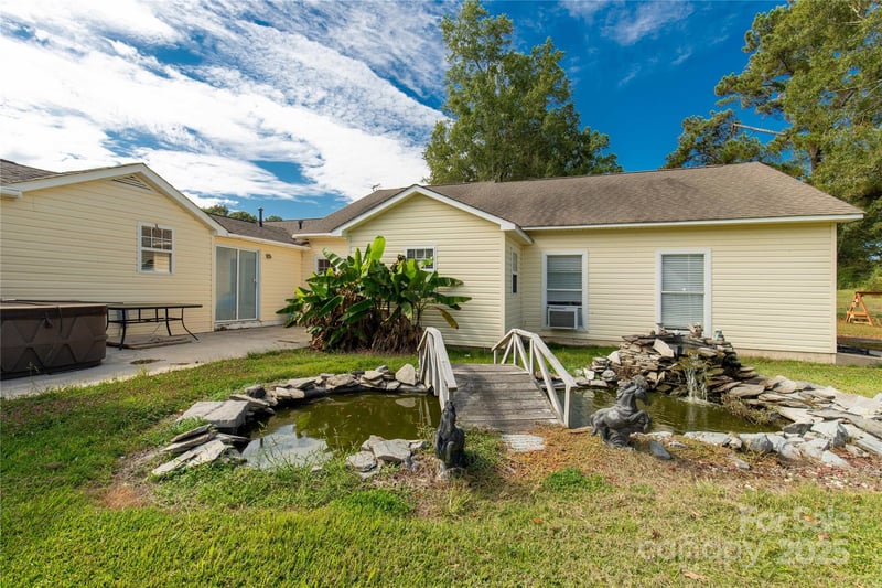 2538 Old Camden Hw, Lancaster, SC 29720