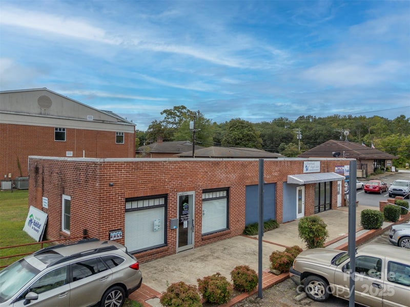 40 Mills St, Columbus, NC 28722