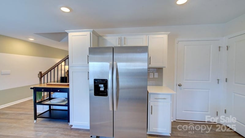 83 Cain Hollow Way, Asheville, NC 28806