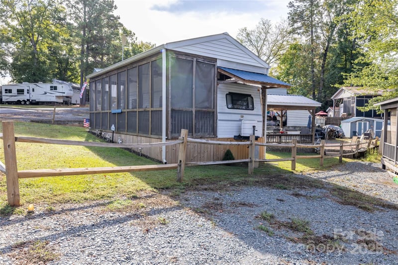 171 Holly Harbor Trl #62 & 26B Section, Mount Gilead, NC 27306