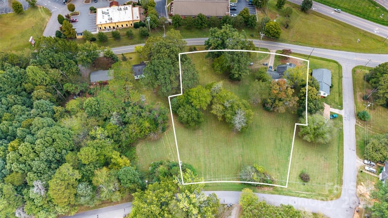 1611 Old Wilkesboro Rd, Statesville, NC 28625