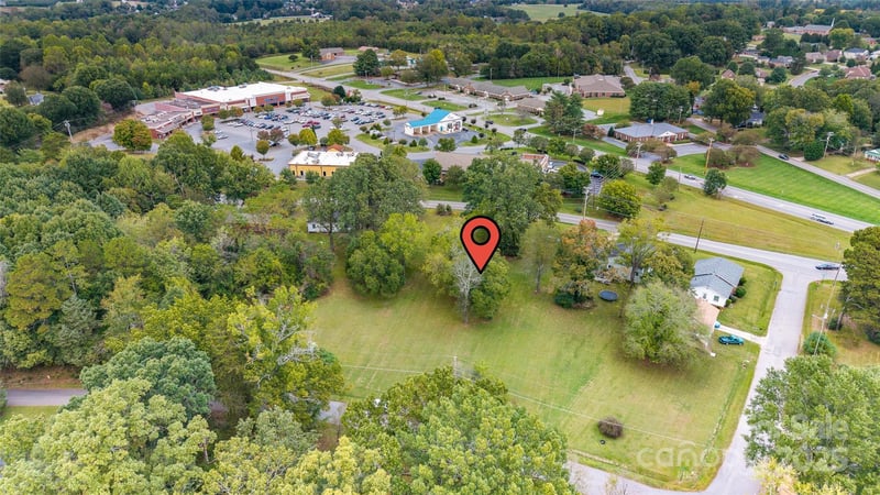 1611 Old Wilkesboro Rd, Statesville, NC 28625