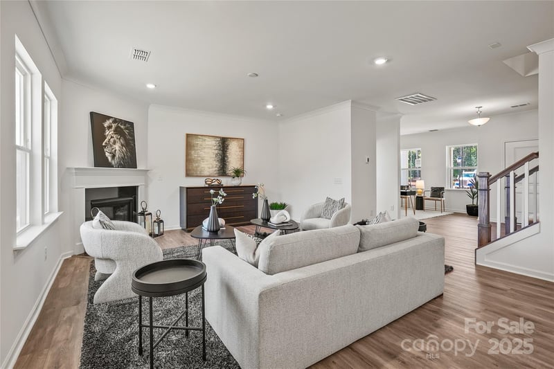 5924 Chumbley Point Rd, Charlotte, NC 28215