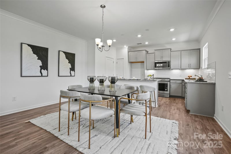 5924 Chumbley Point Rd, Charlotte, NC 28215