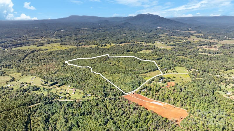 1178 Pea Ridge Rd, Mill Spring, NC 28756
