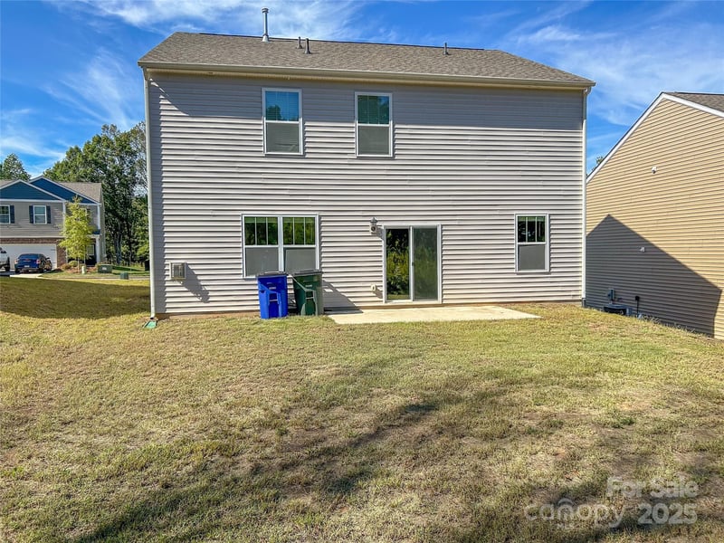 4120 Village Blvd, Conover, NC 28613