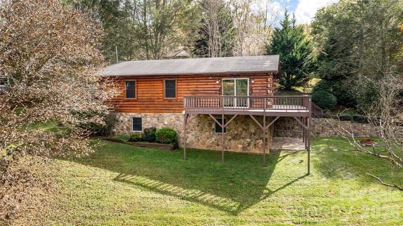 205 L And E Meadows Dr, Waynesville, NC 28786