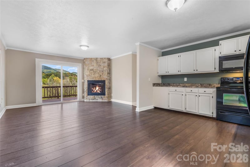 205 L And E Meadows Dr, Waynesville, NC 28786