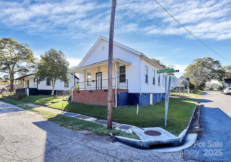 511 Elliott St, Chester, SC 29706