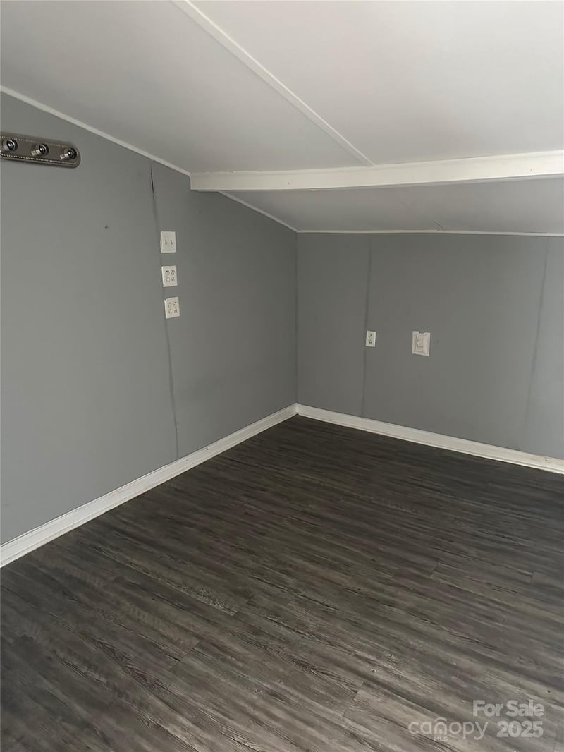 930 Mauney Ave, Gastonia, NC 28054