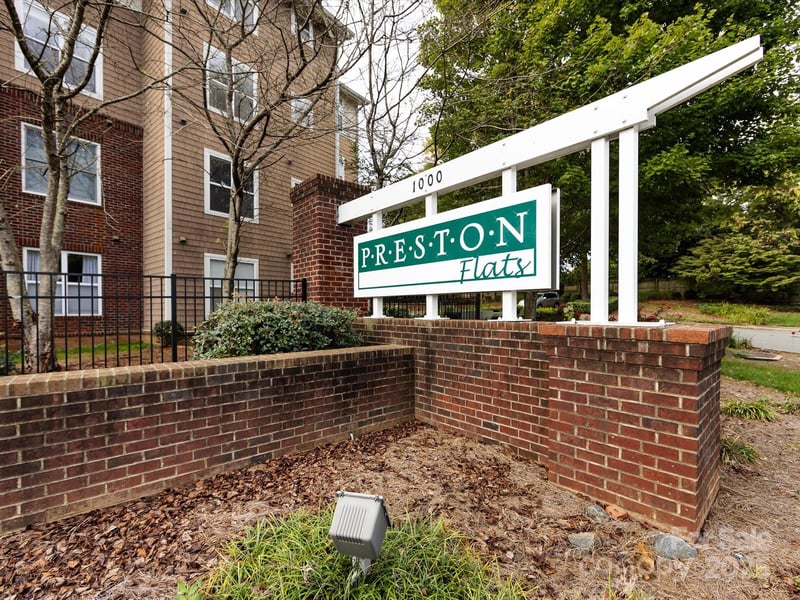1000 Woodlawn Rd #216, Charlotte, NC 28209