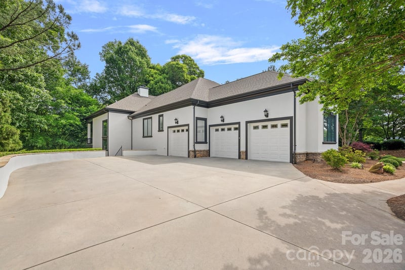 106 Lightship Dr, Mooresville, NC 28117