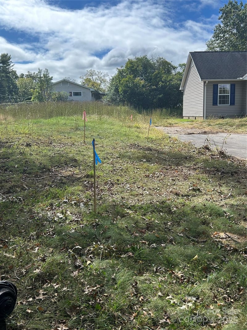 63 Wyatt St, Asheville, NC 28803