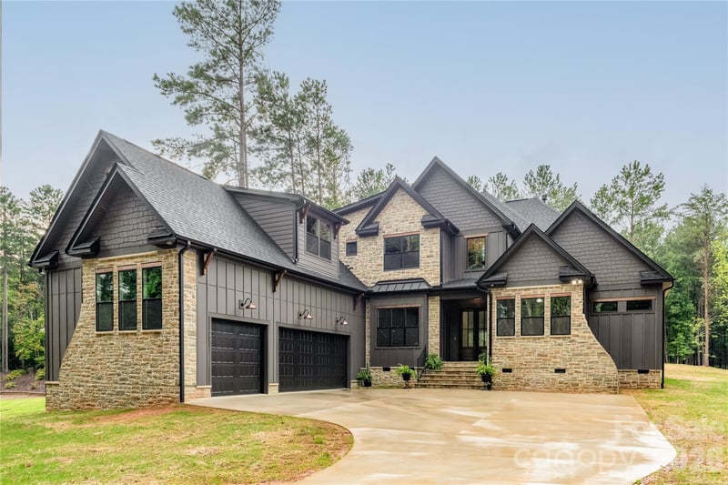 4488 Mirror Lake Dr, Catawba, NC 28609