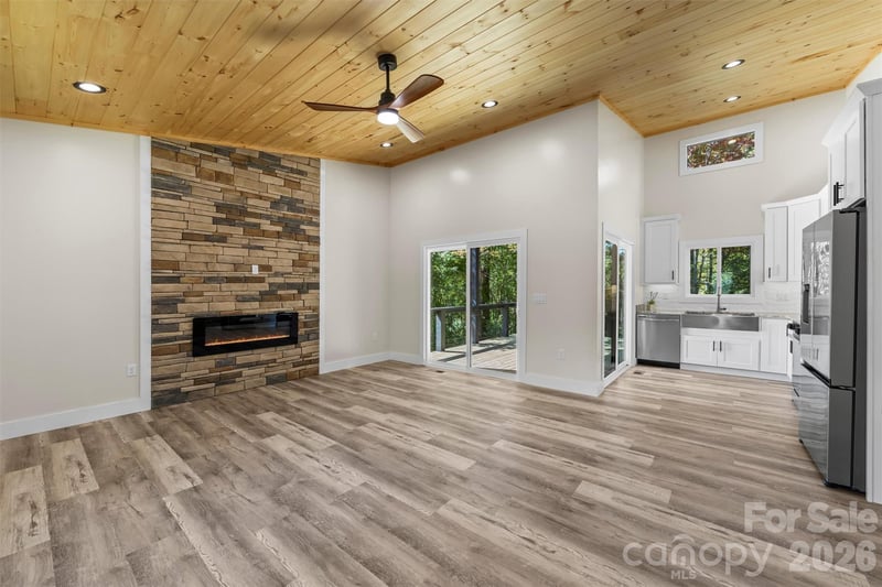71 Mountain Trace Point, Bryson City, NC 28713