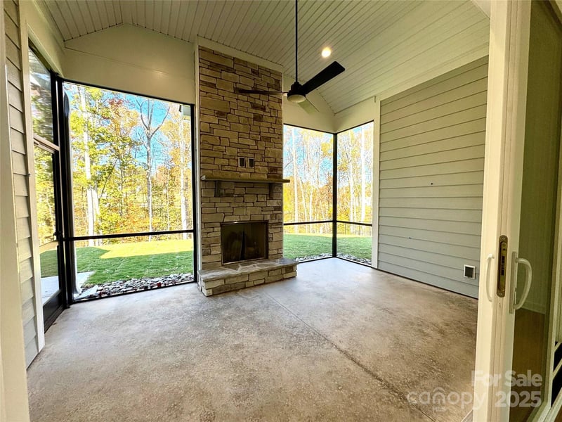 2574 Red Hill St, Concord, NC 28027