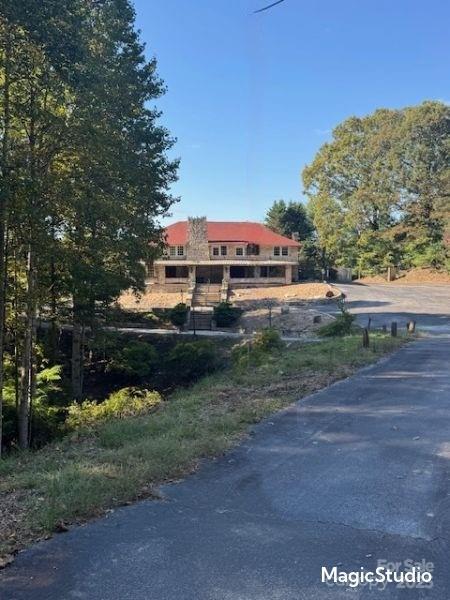 2550 Hebron Rd, Laurel Park, NC 28739