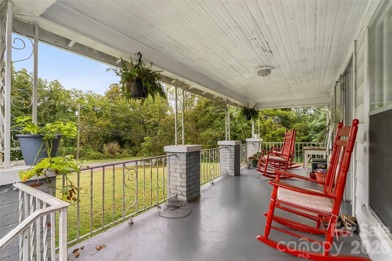2290 Us 70 Hw, Morganton, NC 28655