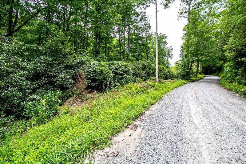 0000 Happy Acres Rd, Brevard, NC 28712