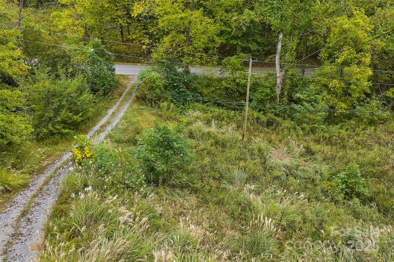 348 Chandler Creek Rd, Mars Hill, NC 28754