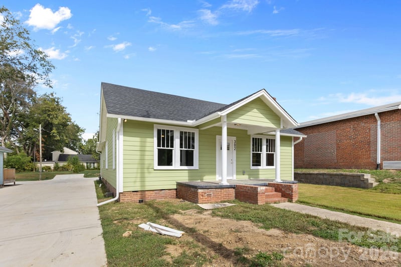 302 Gay St, Lancaster, SC 29720