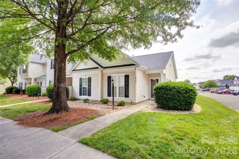 6315 Professional Blvd, Harrisburg, NC 28075