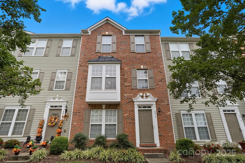 15815 Castle Watch Ave, Charlotte, NC 28277