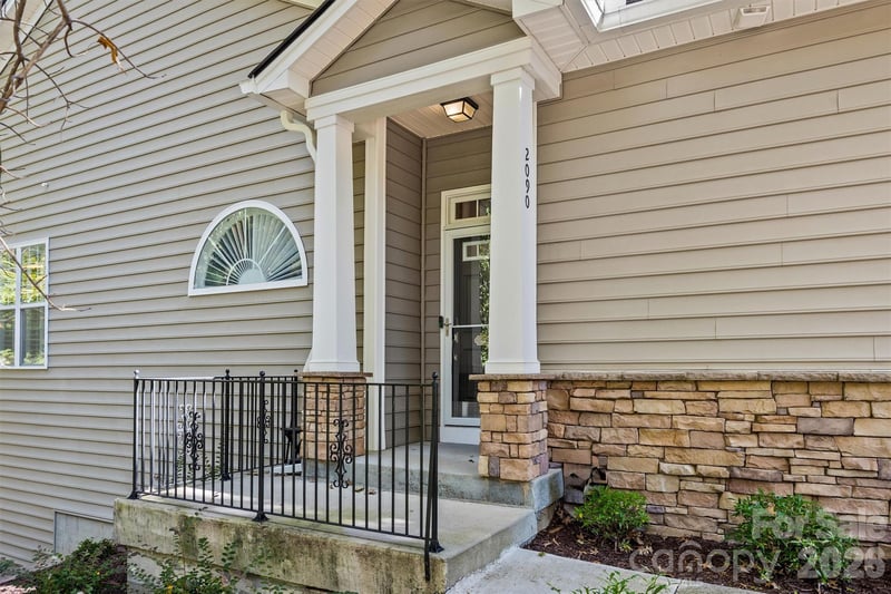 2090 Calloway Pines Dr, Fort Mill, SC 29708