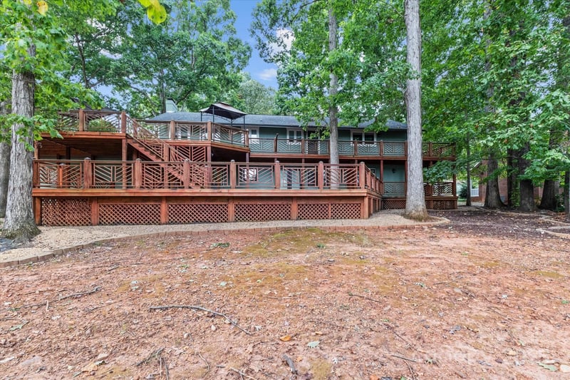 258 Crystal Cir, Mooresville, NC 28117