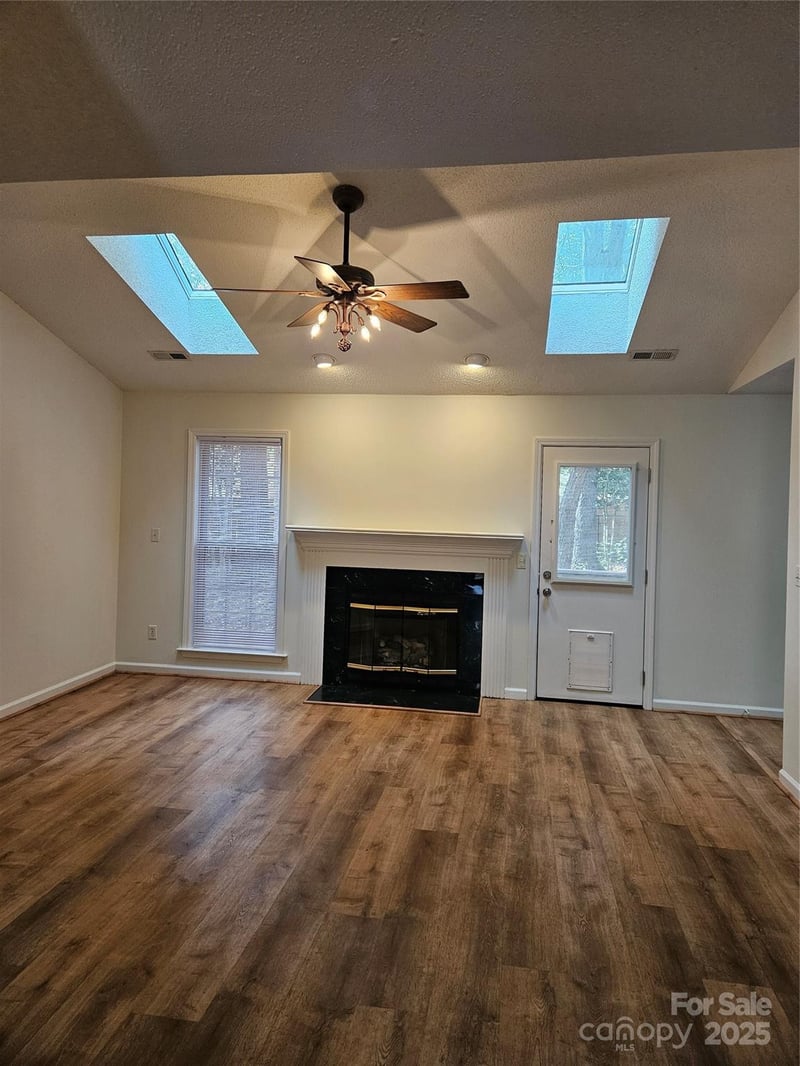 396 Glensprings Dr, Fletcher, NC 28732