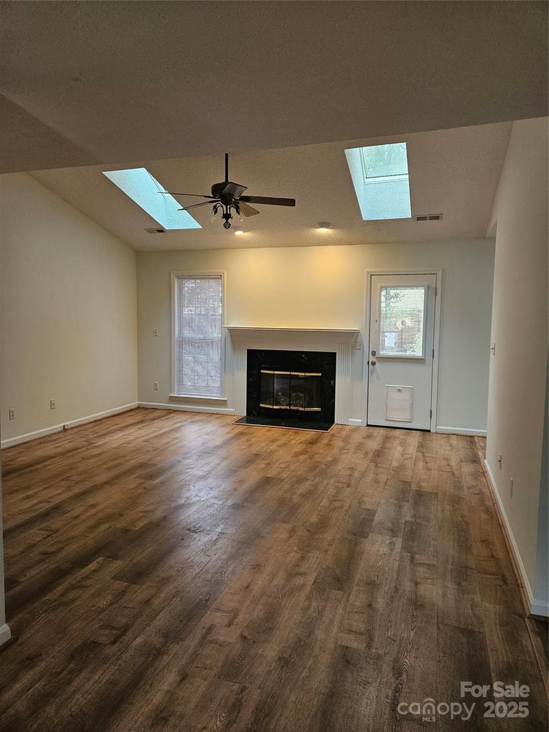 396 Glensprings Dr, Fletcher, NC 28732