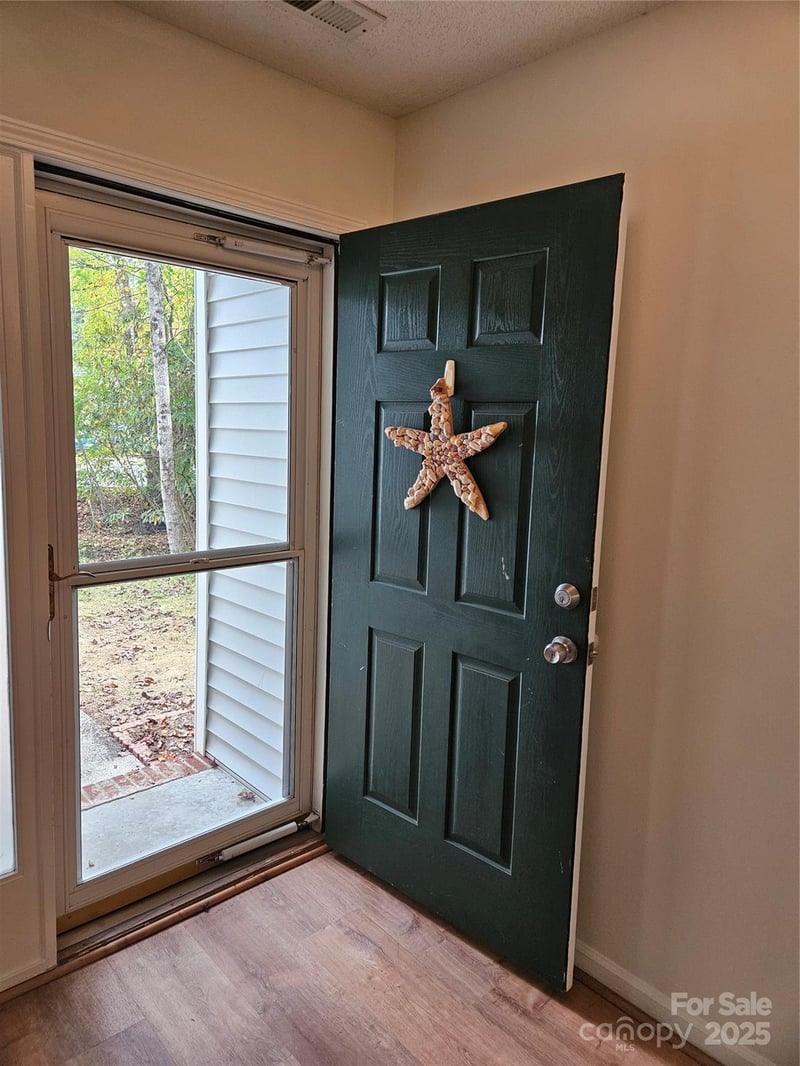 396 Glensprings Dr, Fletcher, NC 28732