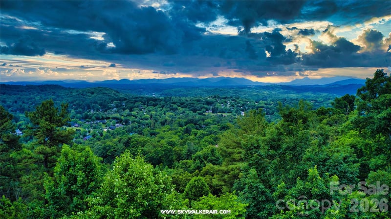 175 Senator Reynolds Rd #23, Asheville, NC 28804