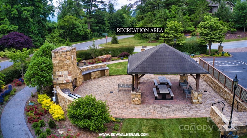 175 Senator Reynolds Rd #23, Asheville, NC 28804