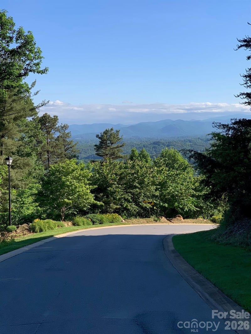 175 Senator Reynolds Rd #23, Asheville, NC 28804