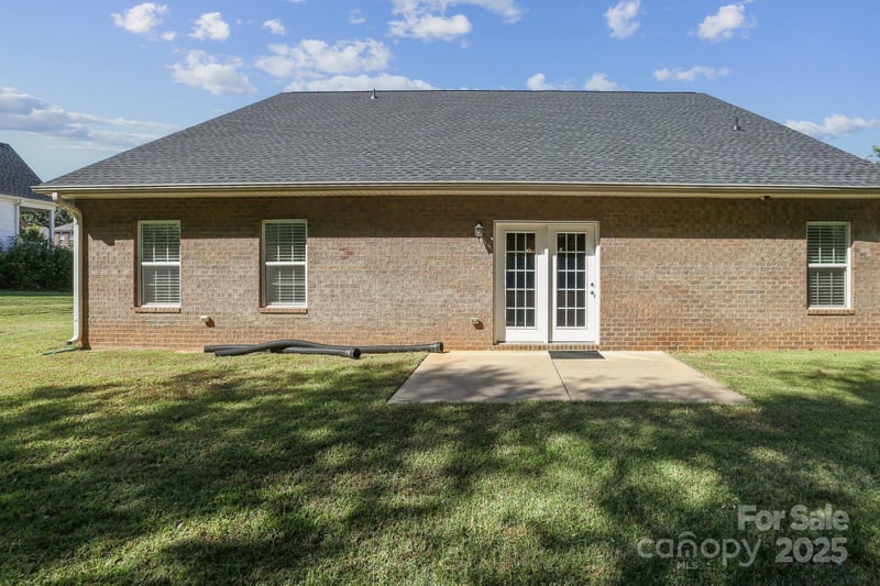 1648 Williamsburg Dr, Rock Hill, SC 29732