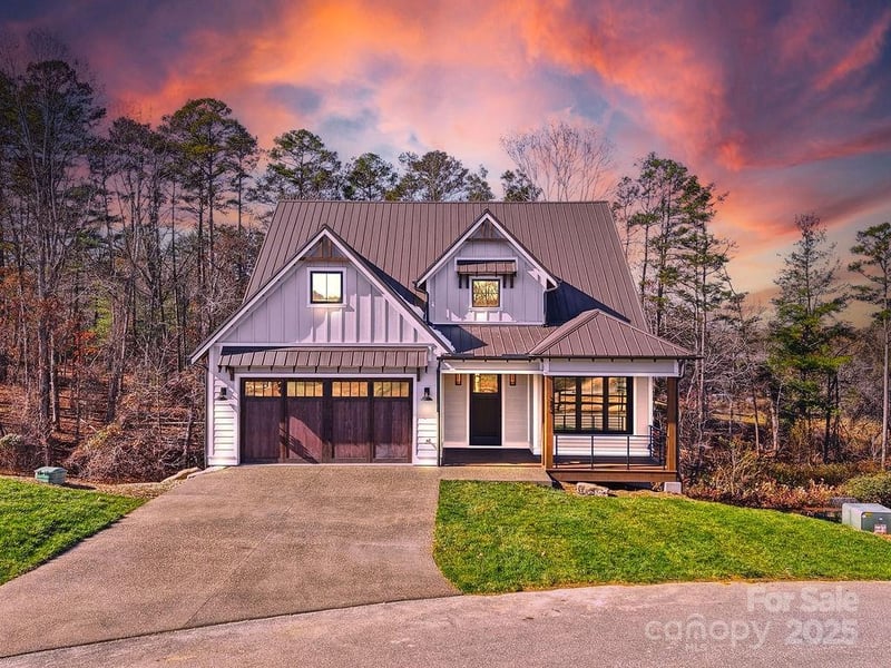 202 Westridge Farm Rd #4, Asheville, NC 28804