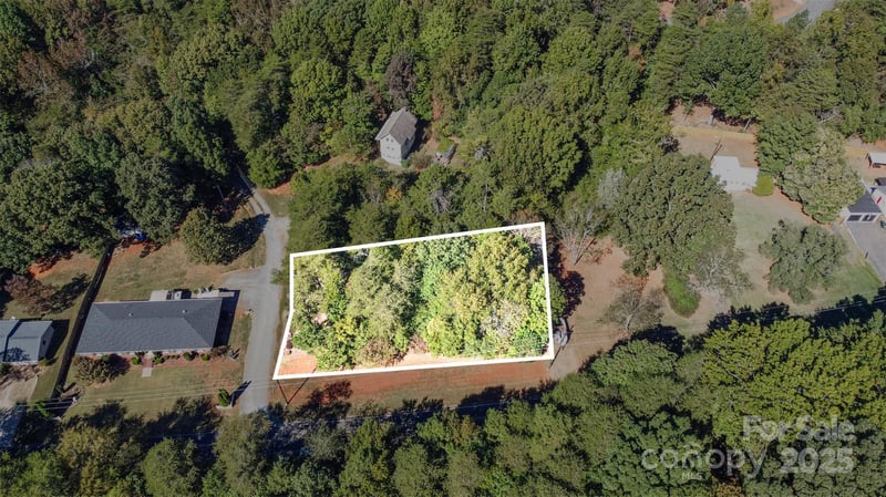 13700 Woody Point Rd, Charlotte, NC 28278