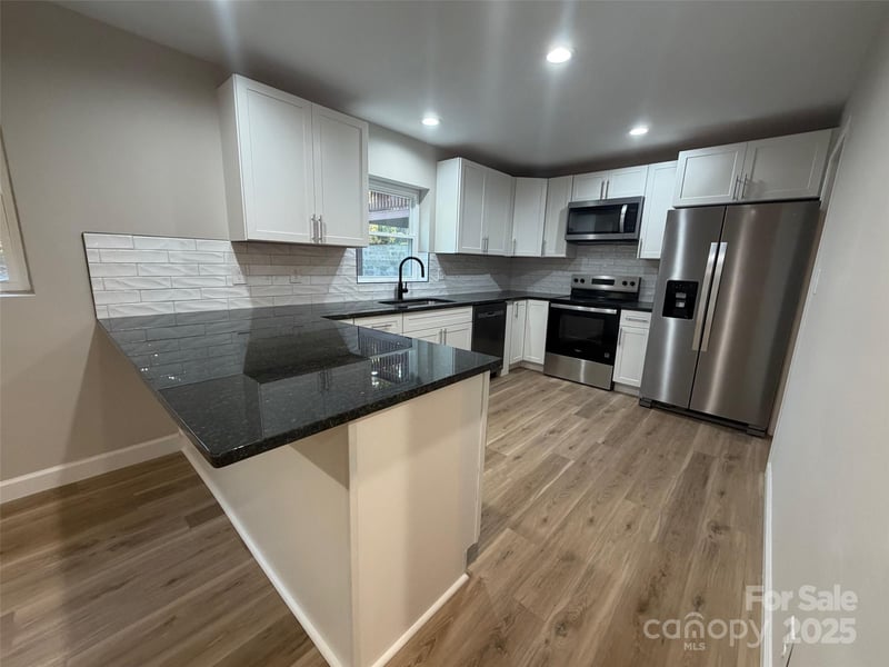 1470 Requa Rd, Cherryville, NC 28021
