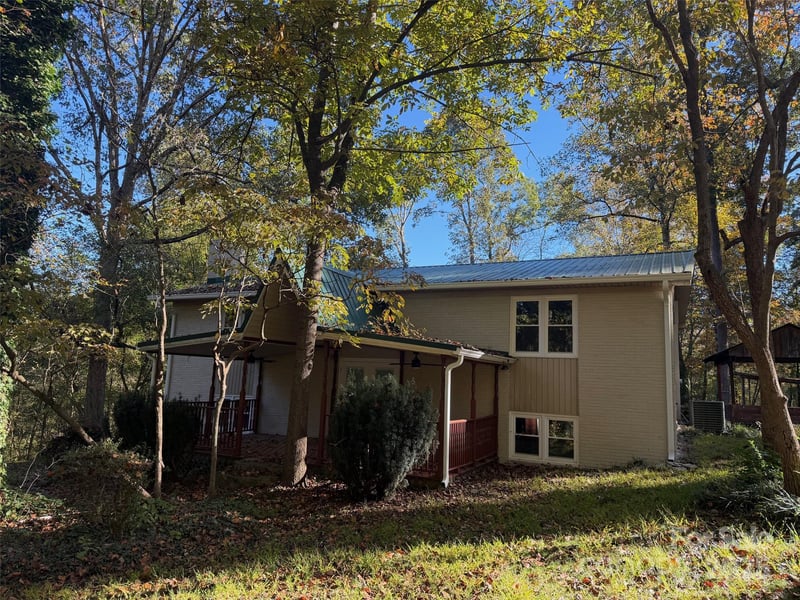 1470 Requa Rd, Cherryville, NC 28021