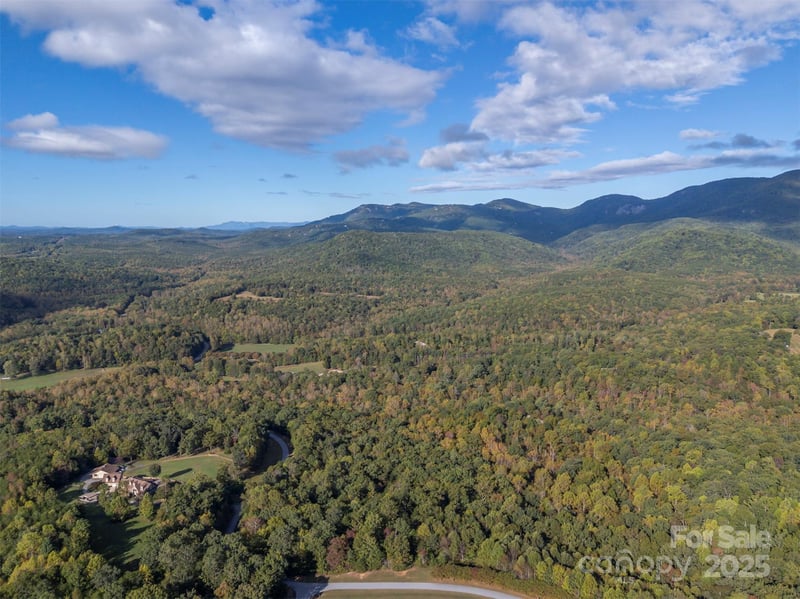 100 Pardo Rd, Landrum, SC 29356