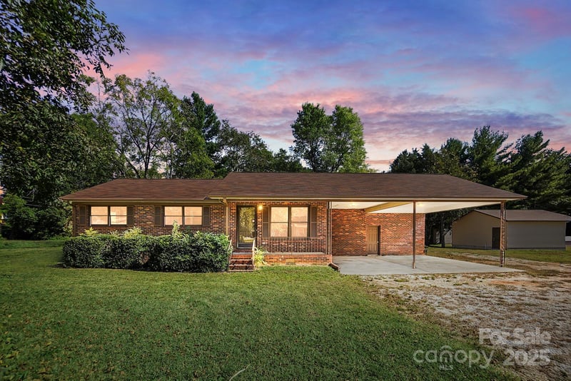 3230 Innes St, Salisbury, NC 28144