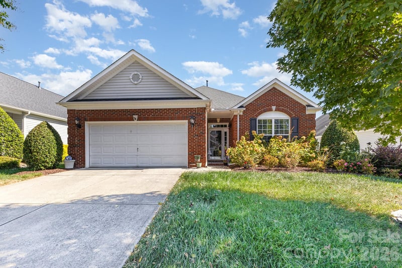 881 Platinum Dr, Fort Mill, SC 29708